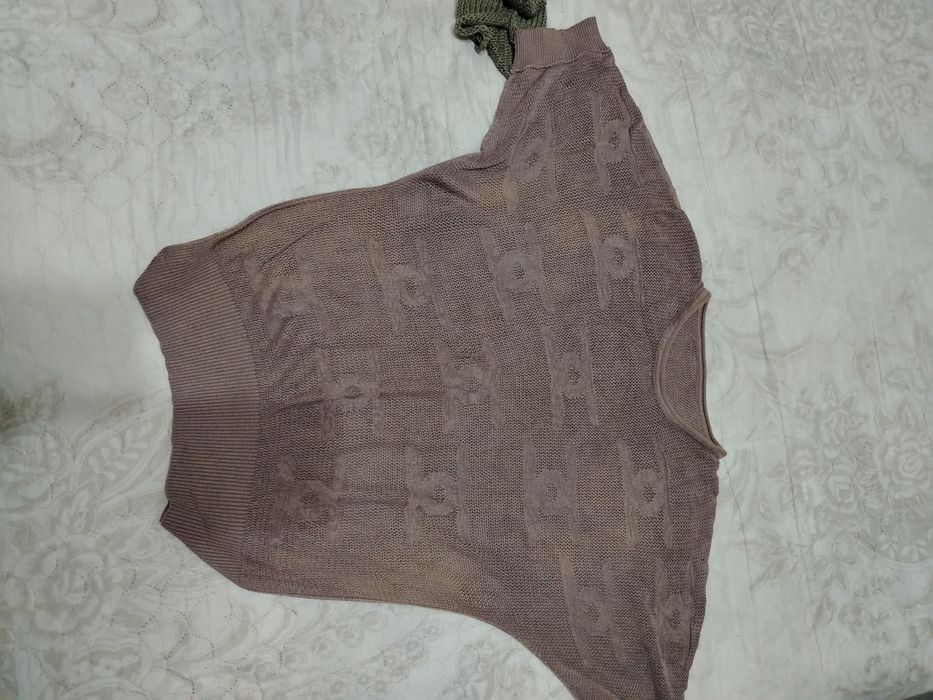 Продаю женские кофты в хорошем состоянии