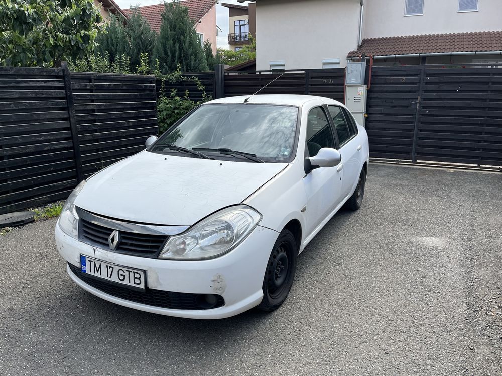 Renault Clio symbol