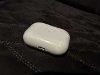 Кейс от наушников airpods pro