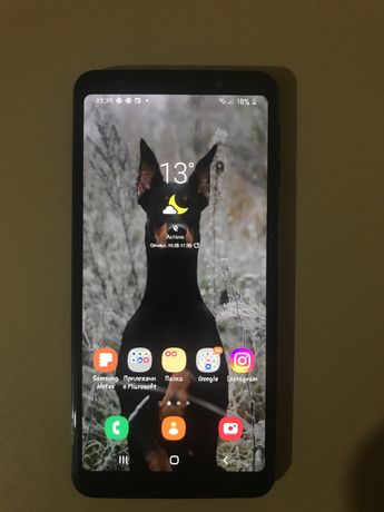 Продам телефон Samsung Galaxy A7 (2018) 4/64GB черный