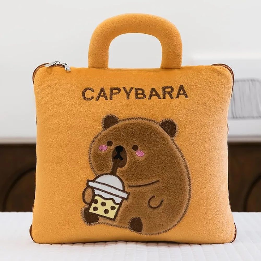 3в1 Плюшена играчка Капибара – възглавница, одеяло и чанта