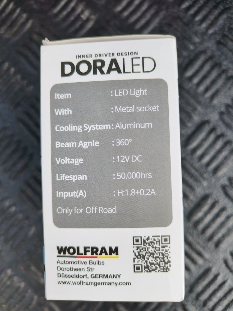Vând bec led H11
