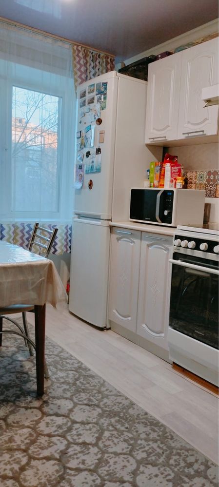 Продам з комнатную квартиру