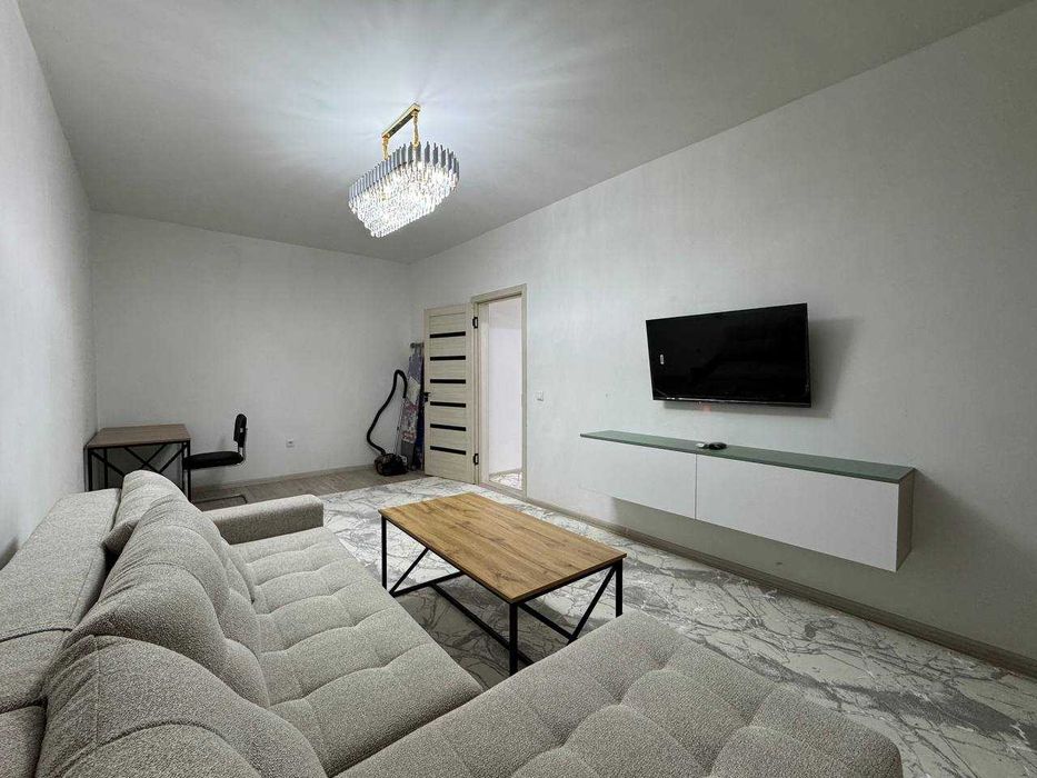 Сдаётся квартира 2/4/6 на ор-р Мирзо-Улугбекский ЖК Зиенур