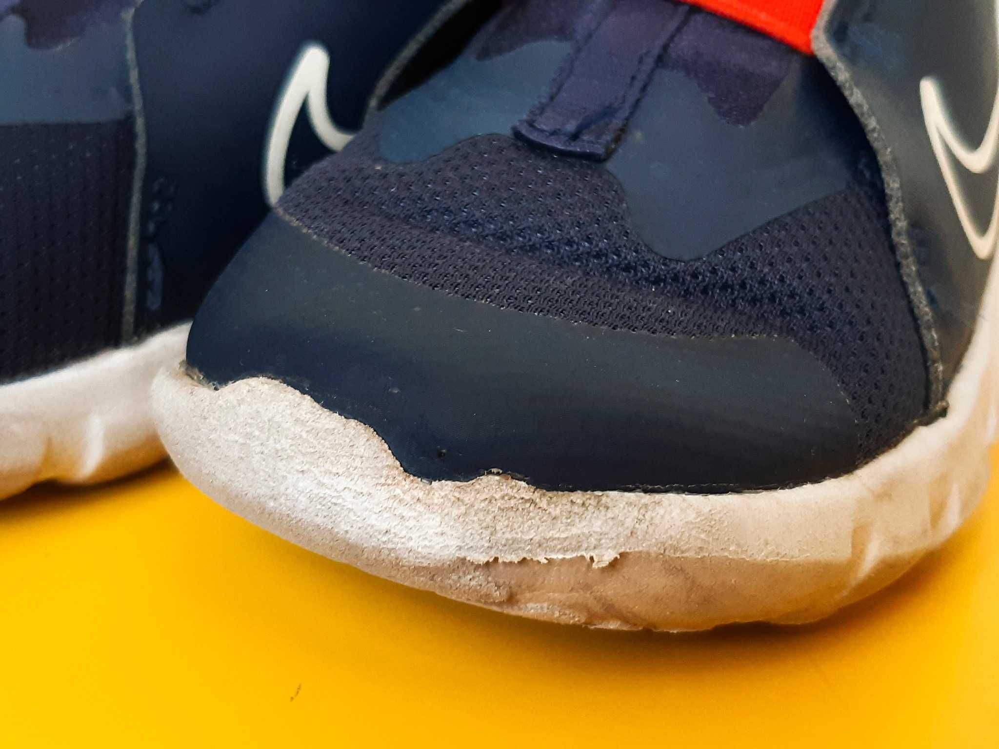 Nike Flex Runner 2, размер 25