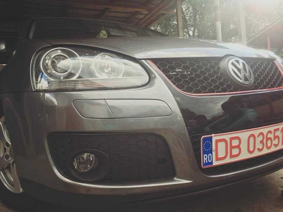 Bara Fata VW Golf 5 Jetta GTI Look Grile Proiectoare Lip JOM Germania