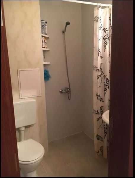 Дава се под наем Двустаен апартамент в София, Хладилника - 75 кв.м за 372.3 € - Снимка #3