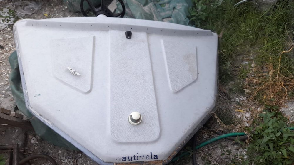 Bord pentru barcă