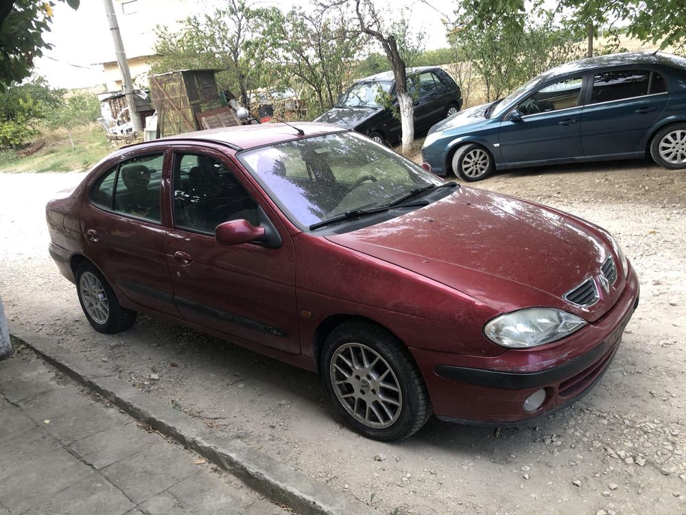 Рено Меган Renault Megane 1.6 16V НА ЧАСТИ
