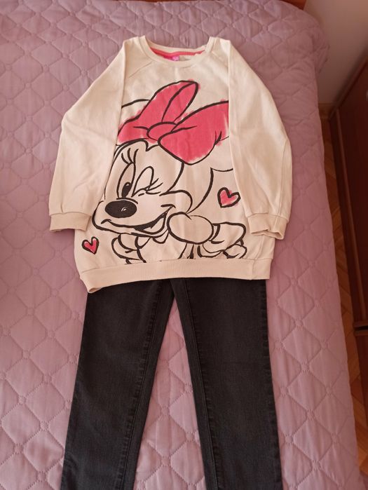 Детски ластични дънки и джинси с блузки