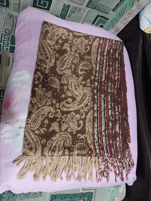 Продам палантин 180*70