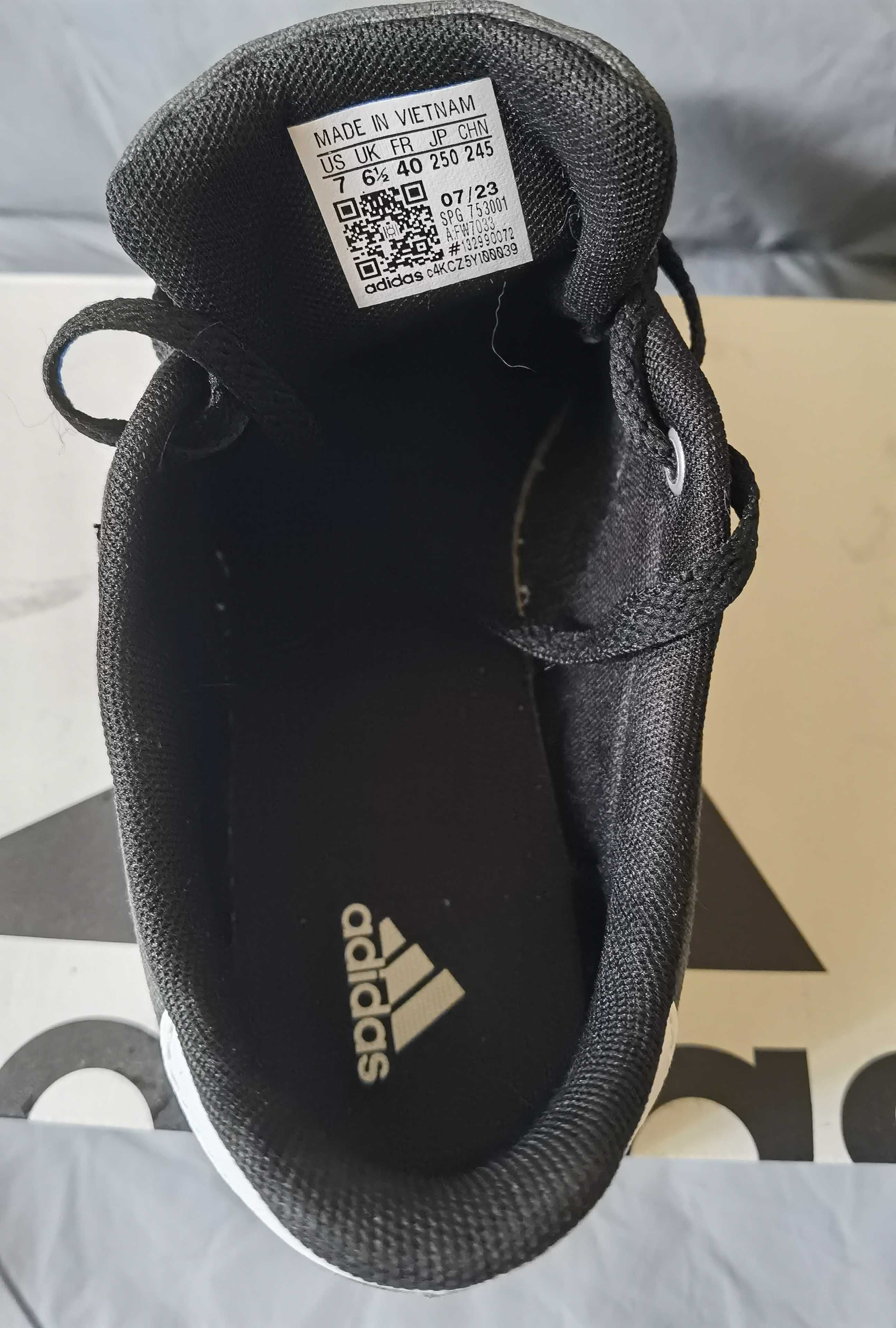 Adidas cникърси Daily 3.0 FW7033 Черен