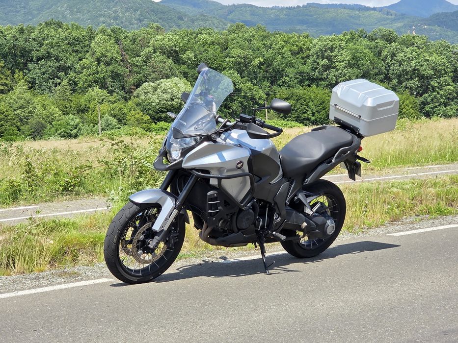 Honda VFR 1200X Crosstourer 2016, gata de aventura