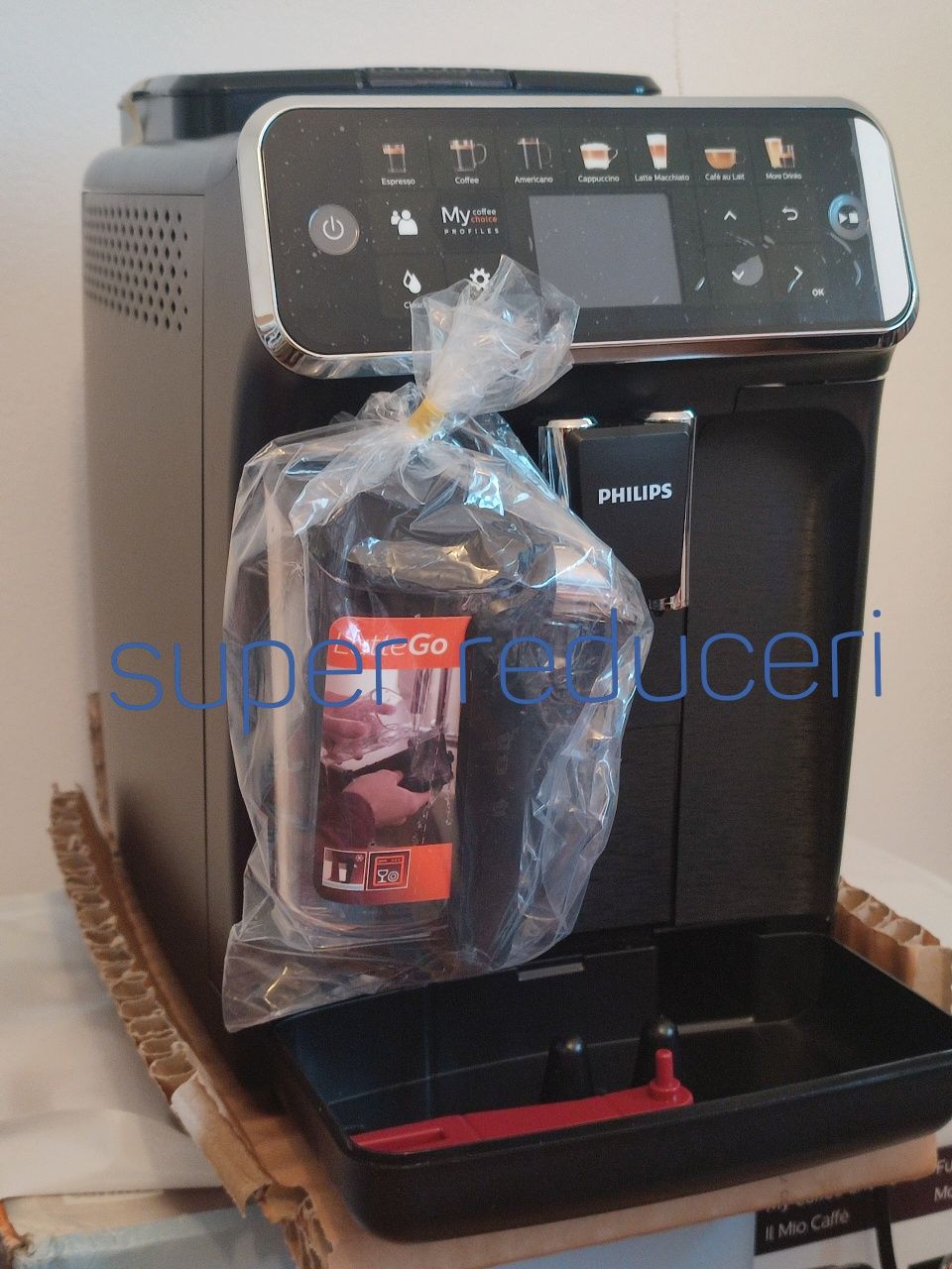 Espressor Philips Seria 5400 în stoc și seria 5500 Ep 5547.90