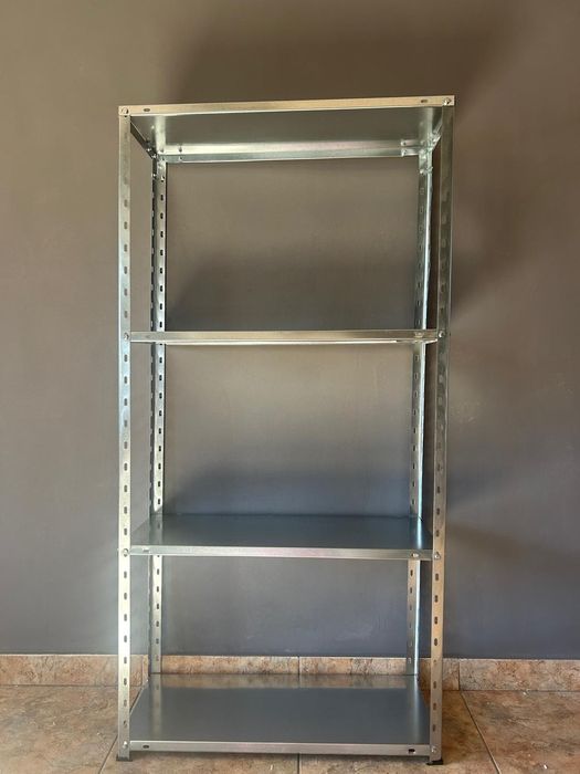 Vînd 3 rafturi metalice