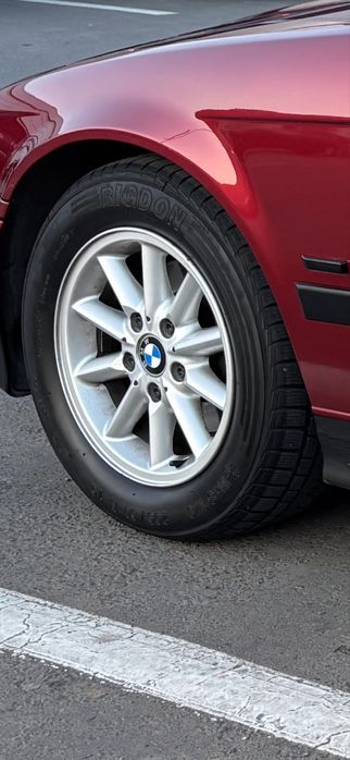 Jante BMW 5x120 15 cu anvelope iarna 205/60 R15