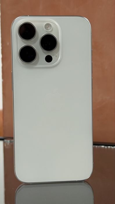 iPhone 15 Pro Pret 2900 lei