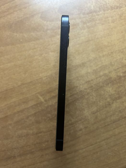 Iphone 12 64gb 84% baterie