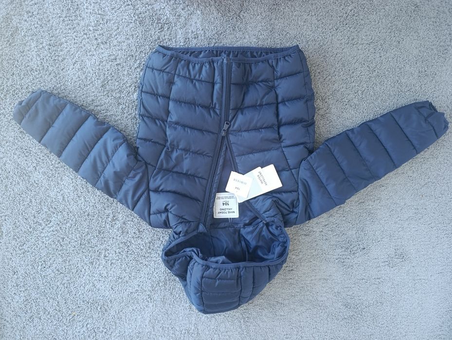 Geaca noua toamna water repellent 104 , 3 - 4 ani