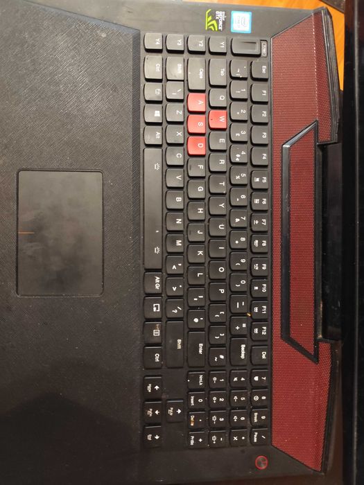 Lenovo gaming laptop