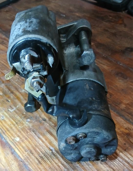 Стартер исузу isuzu свален от corsa b 1.7d