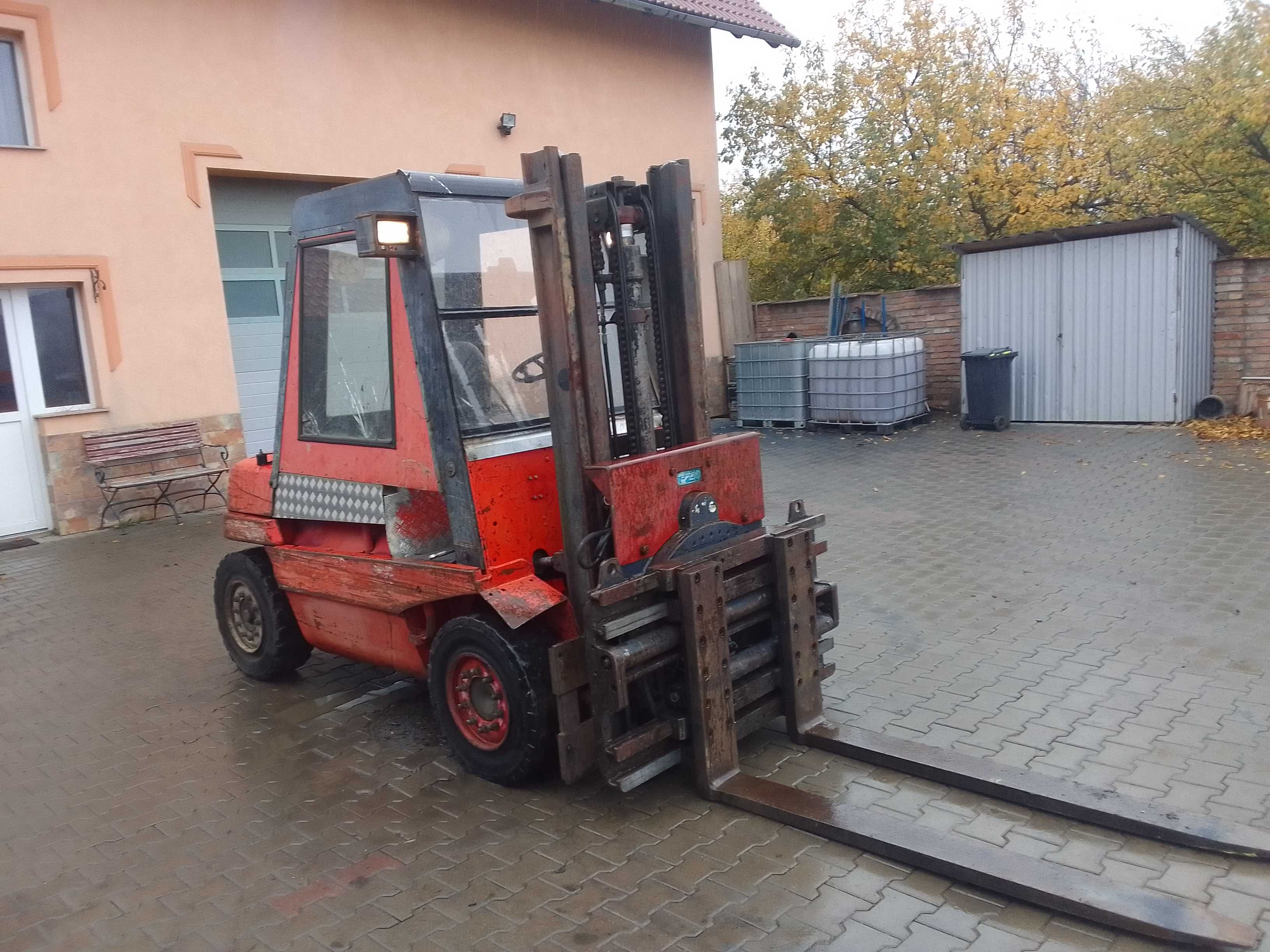 Stivuitor diesel Linde H40D cu rotator