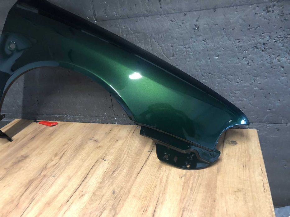 Aripa Fata Dreapta Skoda Octavia 1 I An 1999-2007 (F8C (Verde))