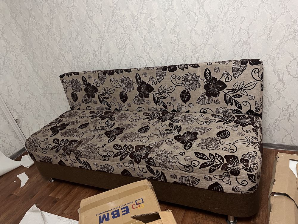 Продается диван и др