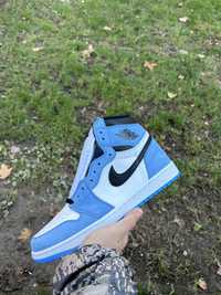 Air Jordan 1 High University Blue