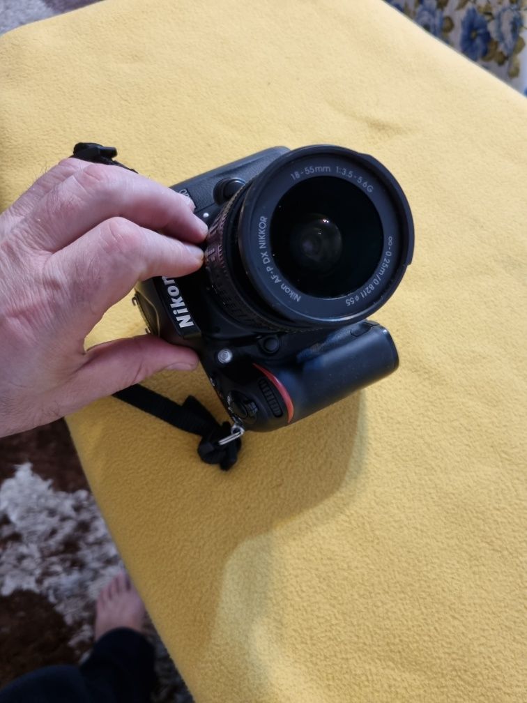 Nikon D7100 fara obiectiv,încărcător,acumulator