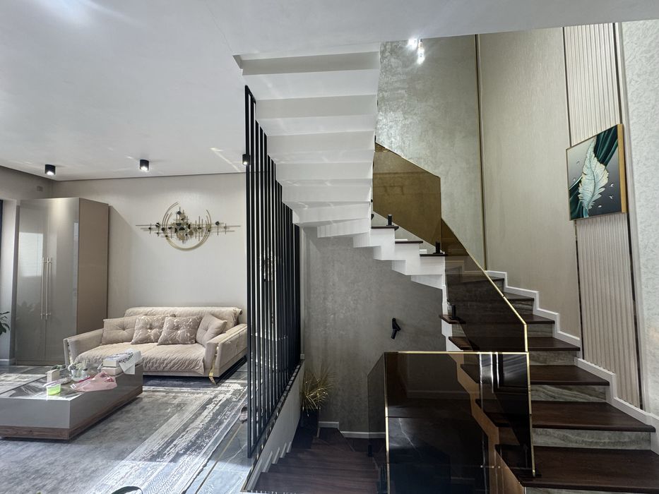 Продаётся Дом с Мебелью.