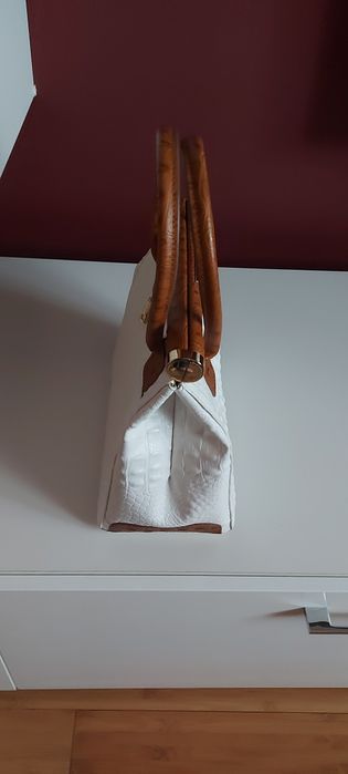 Vănd geantă damă din piele