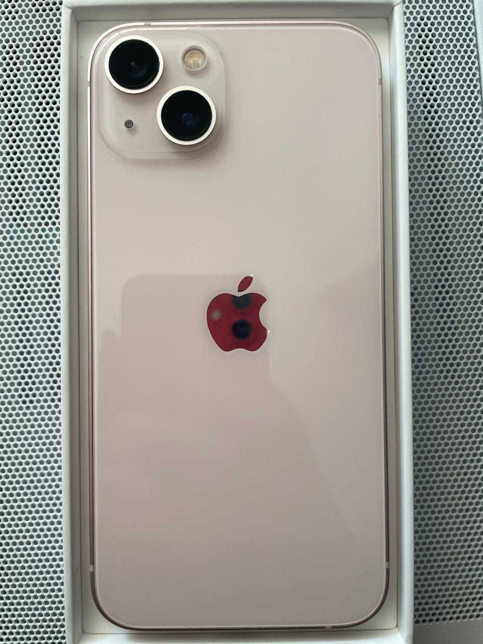 Iphone 13 Телефонът е за части