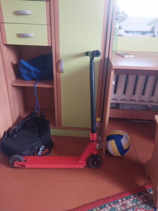 Обменяю трюковой самокат на BMX