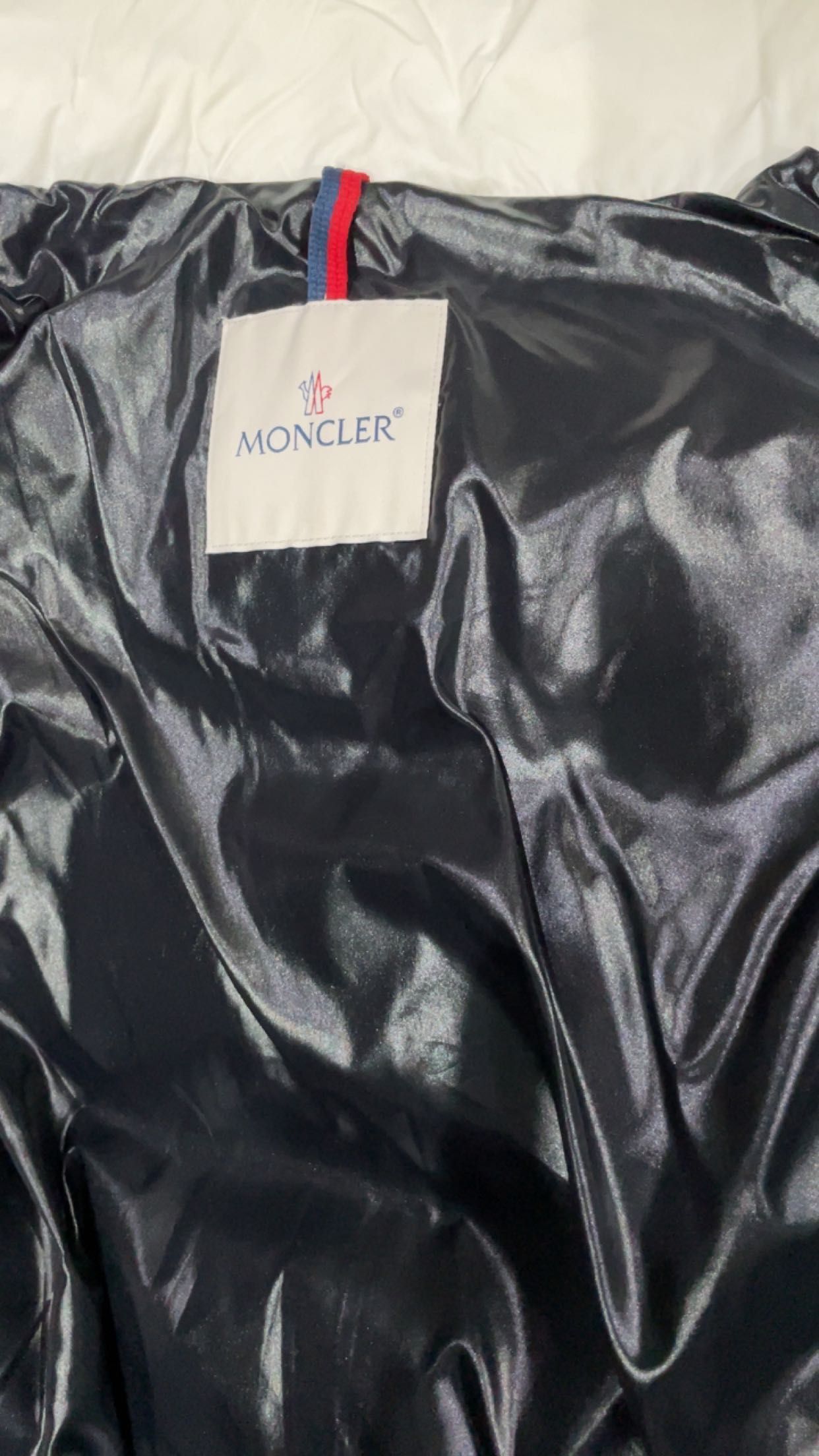 De vânzare/SCHIMB  Geacă Moncler ( Constanța )