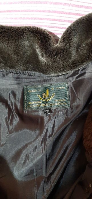 Haine groase iarna barbat si femeie