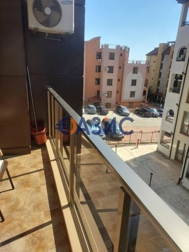Продава се Двустаен апартамент в Свети Влас - 69 кв.м за 1435 €/кв.м - Снимка #10