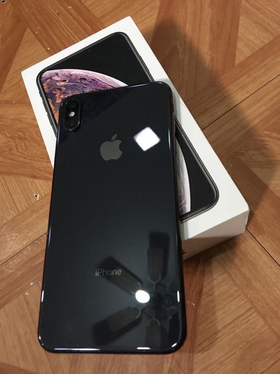 Продается iphone xs max 64 gb