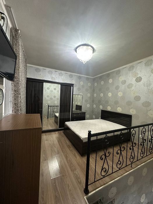 Аренда квартира 2 комнатная с ремонтом Максим горький