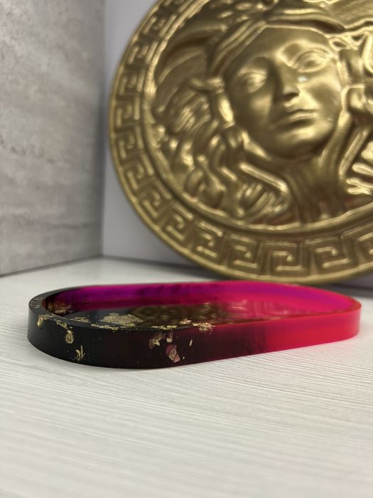 Tava decor din rasina cu foita de aur