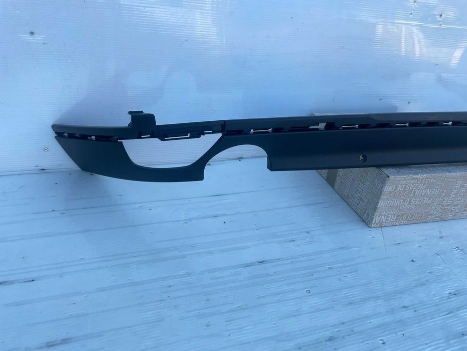 Spoiler inferior bara spate Renault Laguna 3 nou original Renault