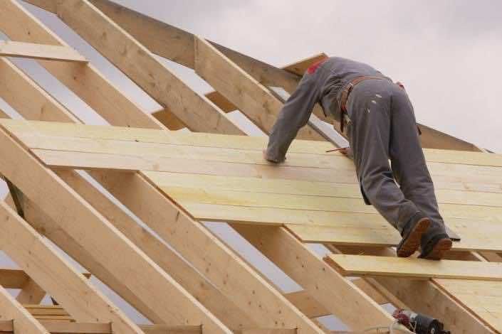 Acoperisuri rezistente, renovari acoperisuri, constructii acoperis