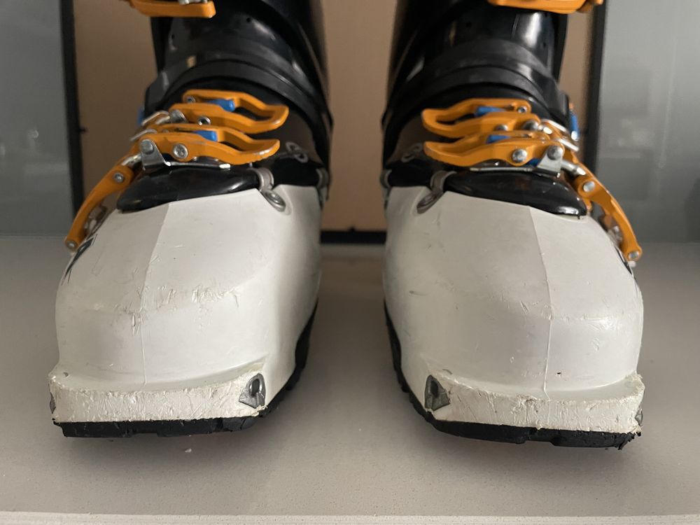Scarpa: комбинирани, туринг ски обувки