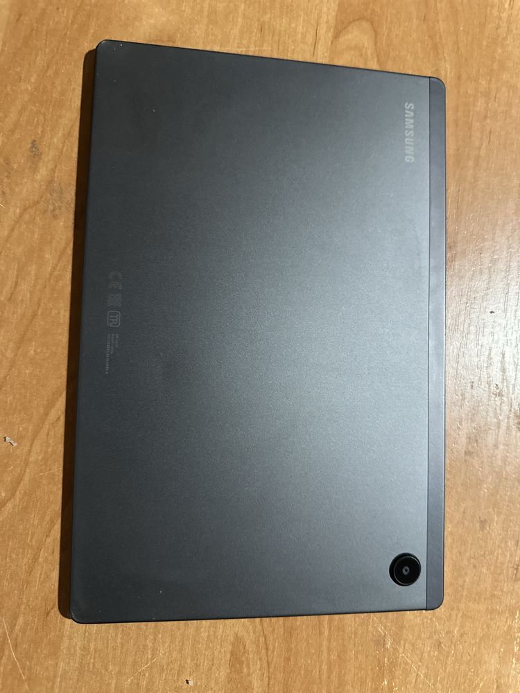 Samsung Tab A8 (Торг уместен)