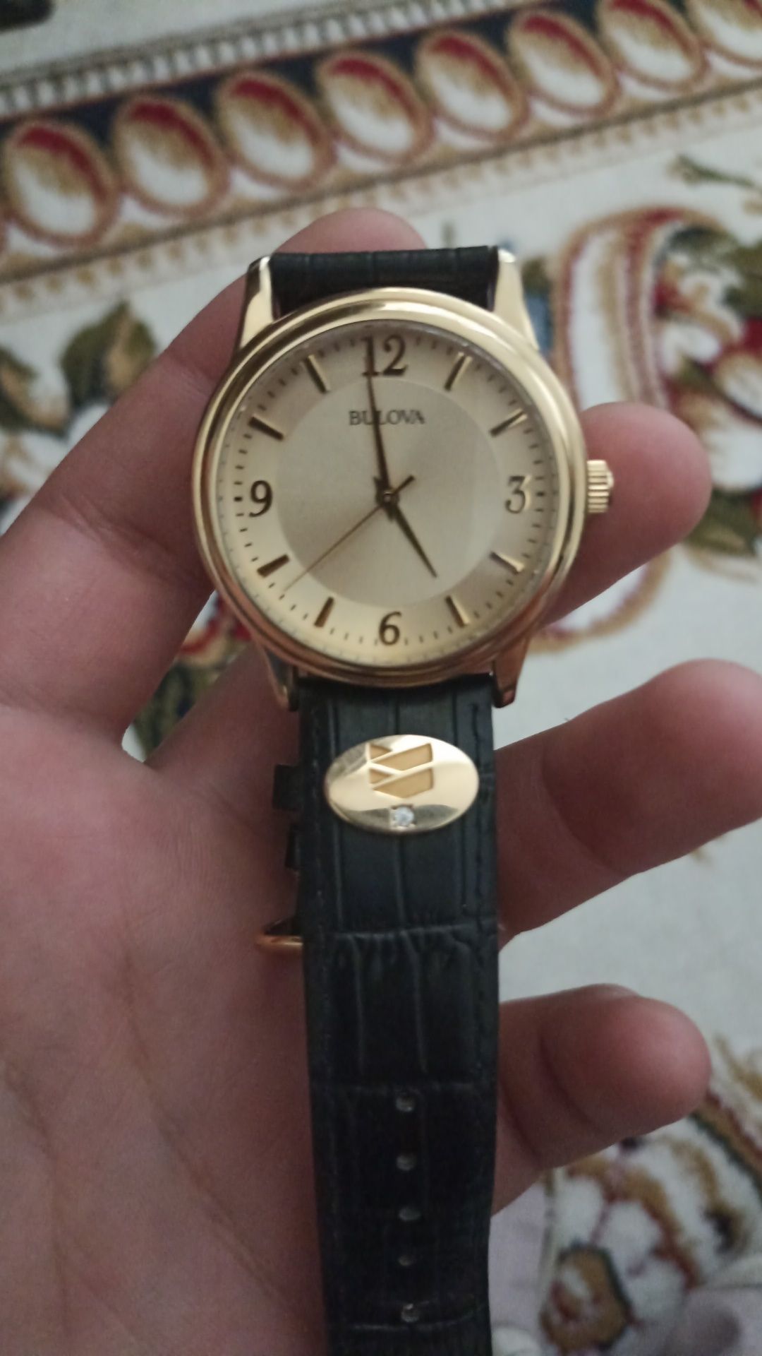 Часы Bulova "Chevron"