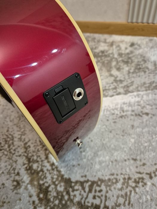 Гитара fender newporter