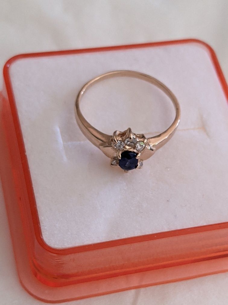 Inel sublim aur 14k, safir de Burma și diamante!