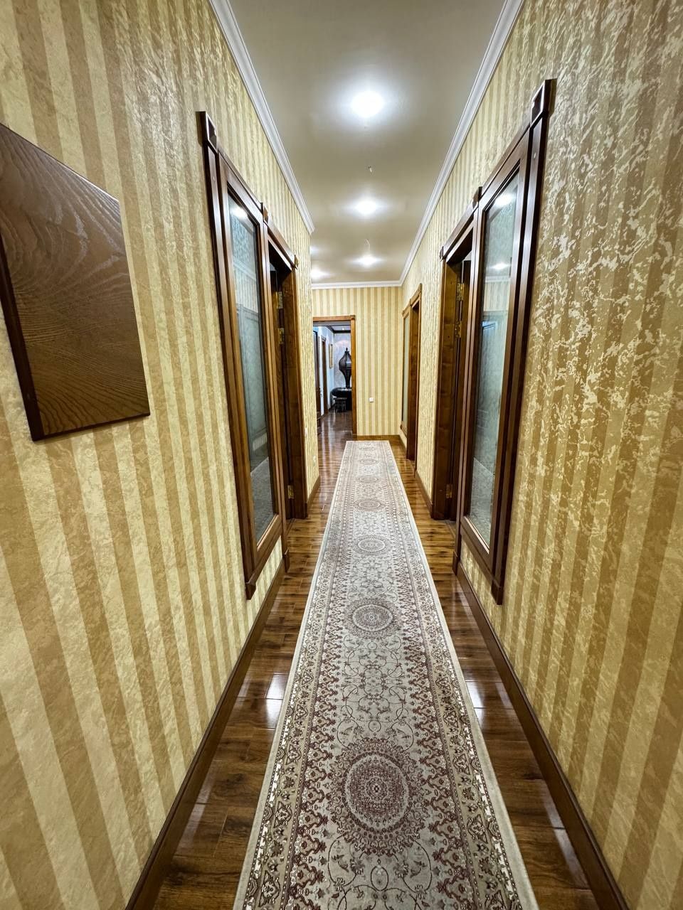 Сдаёться офис Ц1. 250м² 8 Комнат.  Первая линия .
