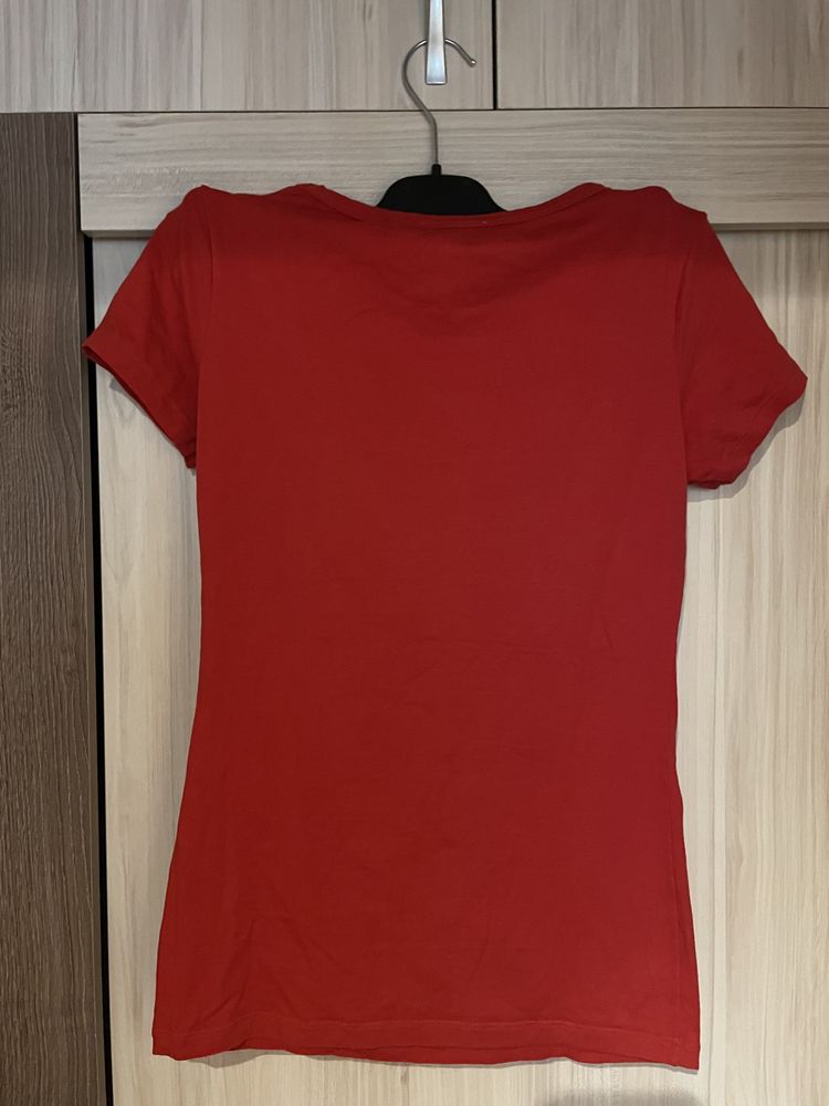 Дамаки тениски Guess