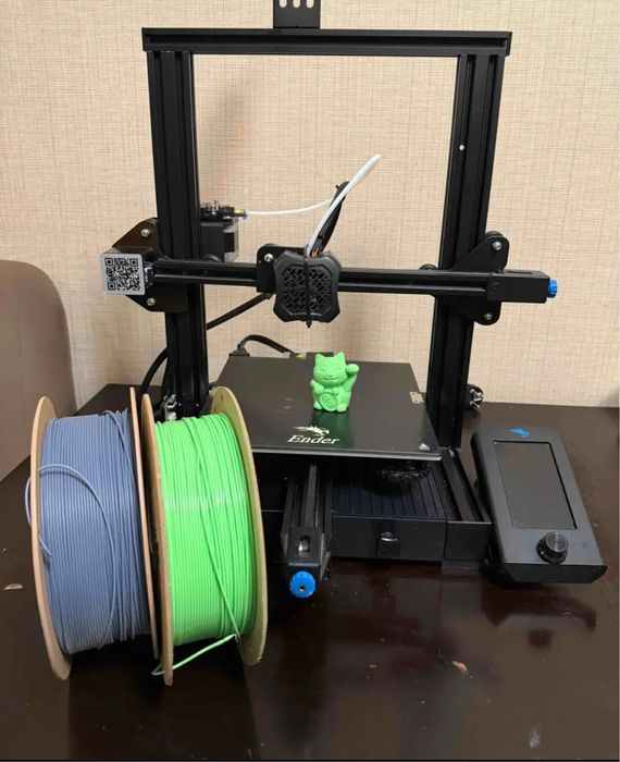 3д принтер Creality ender 3 v2 торг уместен